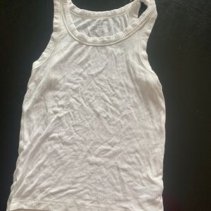white tank, AE brand size XS !
